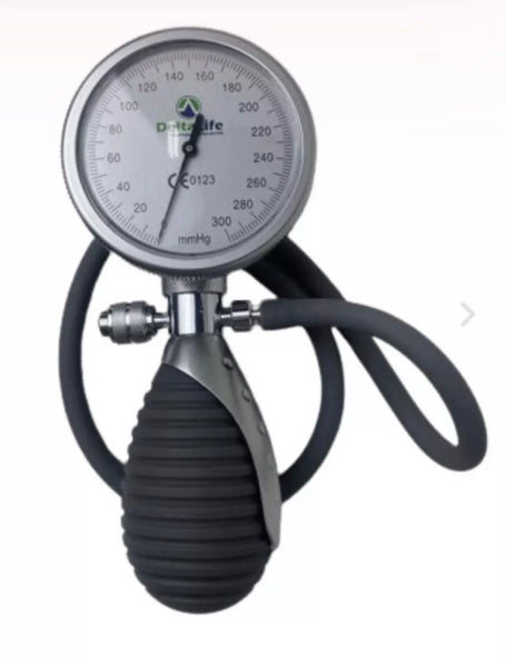 Veterinary Palm Aneroid Sphygmomanometer + 5 Cuffs (sizes 1-5) & 2 Connectors